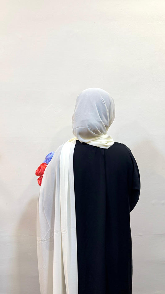 Vanilla hijab with a soft blend of off-white and yellow, creating a warm, creamy tone for a gentle, elegant look.